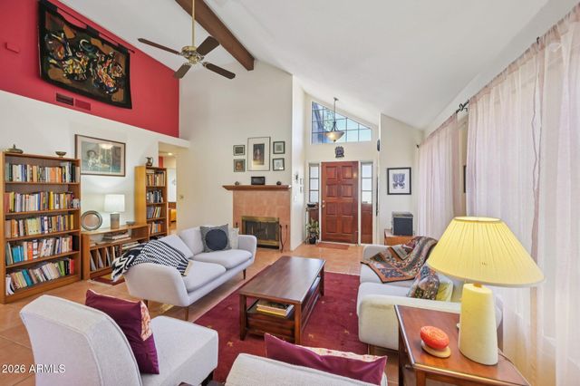 1927 E VELVET Drive, Tempe, AZ 85284