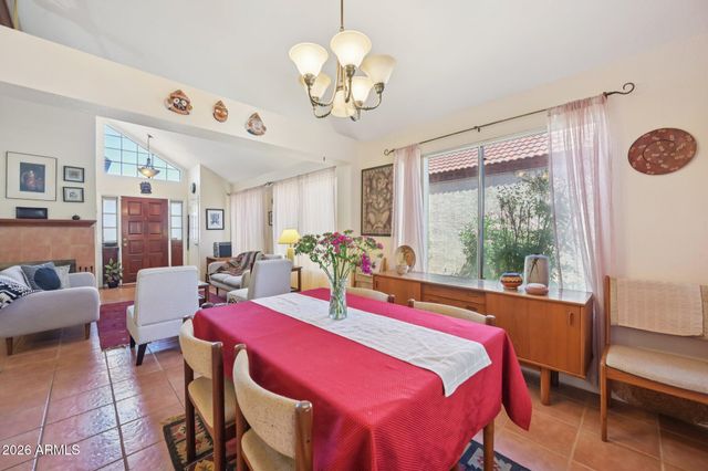 1927 E VELVET Drive, Tempe, AZ 85284