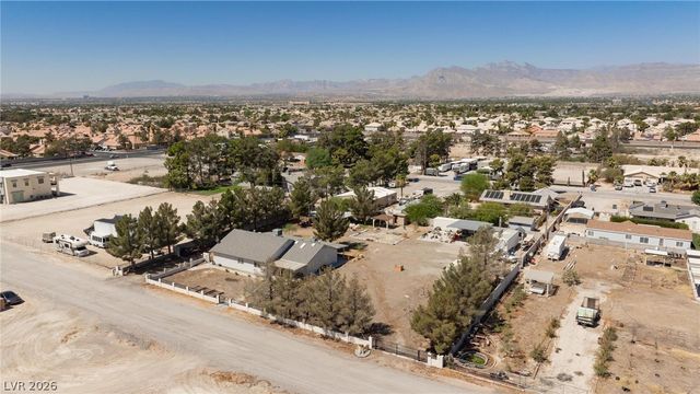 5703 Calverts Street, Las Vegas, NV 89130