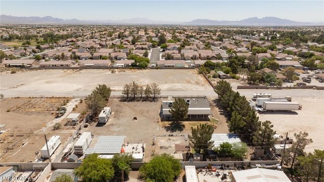 5703 Calverts Street, Las Vegas, NV 89130