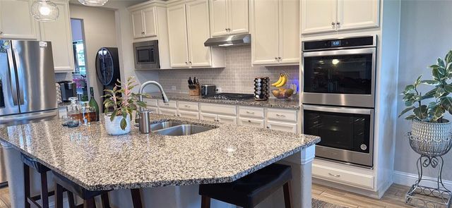 1819 Bending Willow Lane, Katy, TX 77494