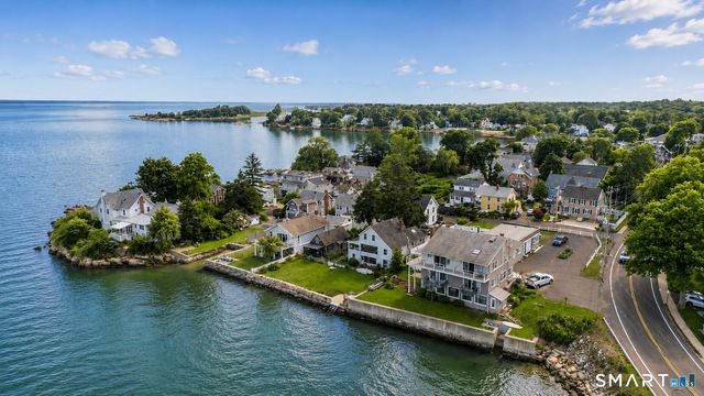 4 Little Bay Lane, Branford, CT 06405