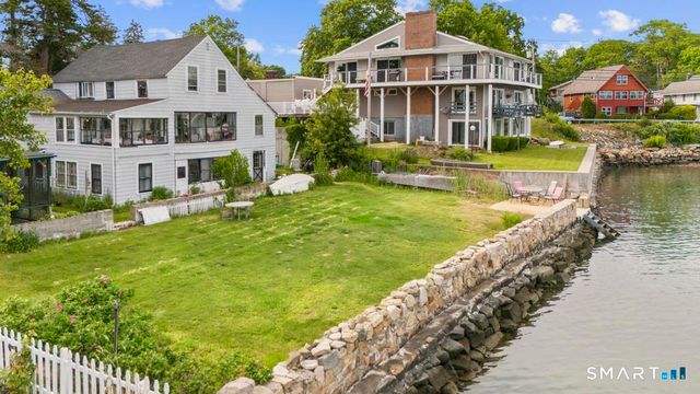 4 Little Bay Lane, Branford, CT 06405