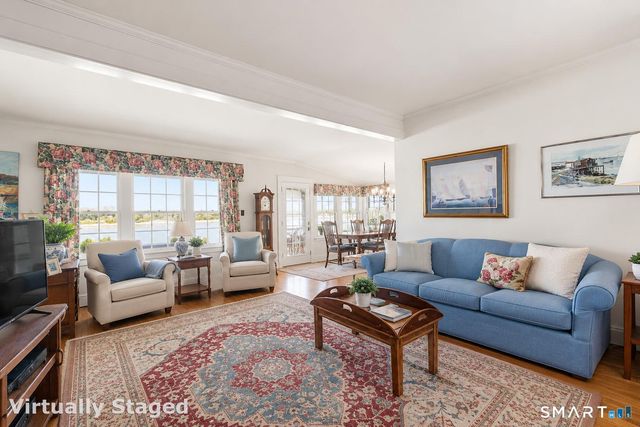 4 Little Bay Lane, Branford, CT 06405