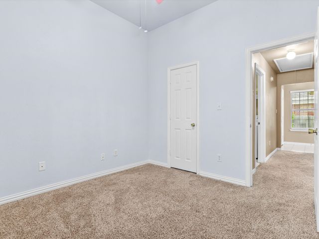 2720 Hilcroft Avenue, Denton, TX 76210