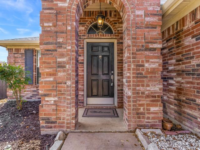 2720 Hilcroft Avenue, Denton, TX 76210