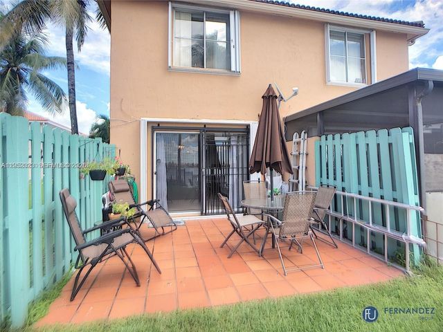 1090 NW 123rd Ct 816, Miami, FL 33182