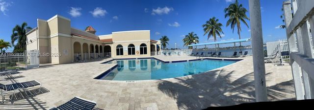 1090 NW 123rd Ct 816, Miami, FL 33182