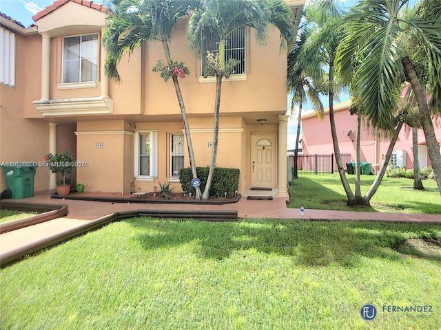 1090 NW 123rd Ct 816, Miami, FL 33182