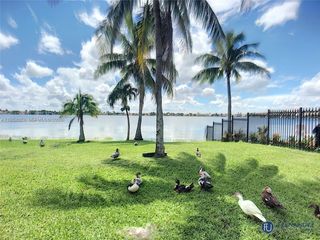 1090 NW 123rd Ct 816, Miami, FL 33182