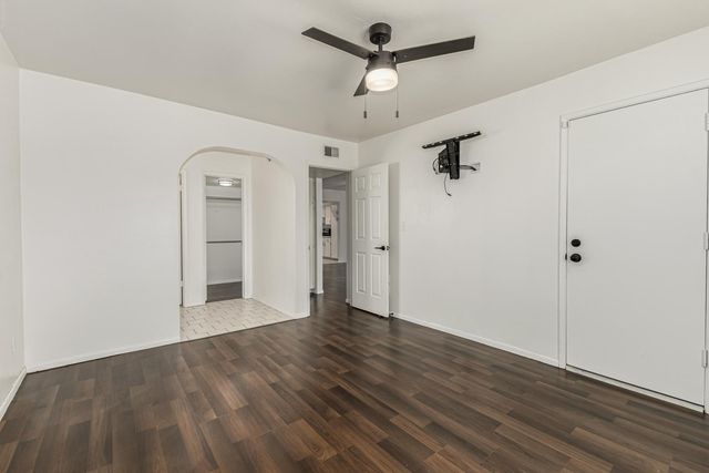 10828 N Biltmore Drive Apt 227, Phoenix, AZ 85029