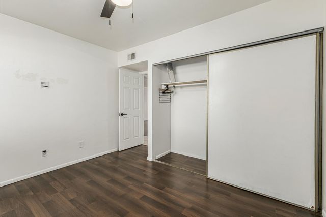 10828 N Biltmore Drive Apt 227, Phoenix, AZ 85029