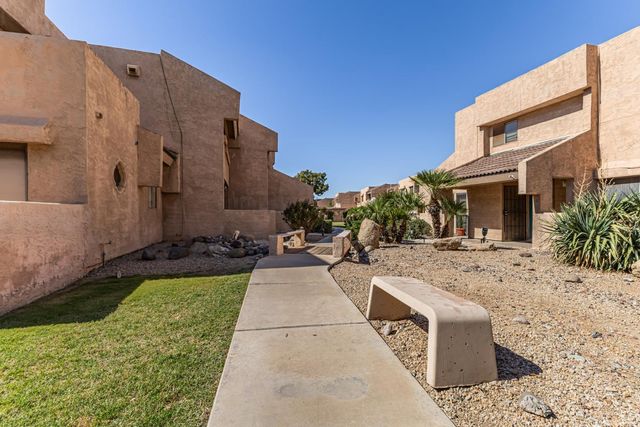 10828 N Biltmore Drive Apt 227, Phoenix, AZ 85029