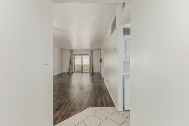 10828 N Biltmore Drive Apt 227, Phoenix, AZ 85029