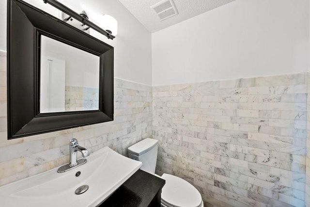 8775 Basswood Road, Eden Prairie, MN 55344