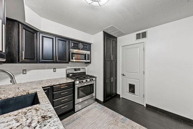 8775 Basswood Road, Eden Prairie, MN 55344