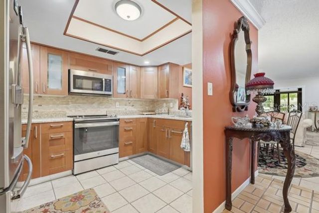 2669 SABAL SPRINGS CIRCLE 102, Clearwater, FL 33761