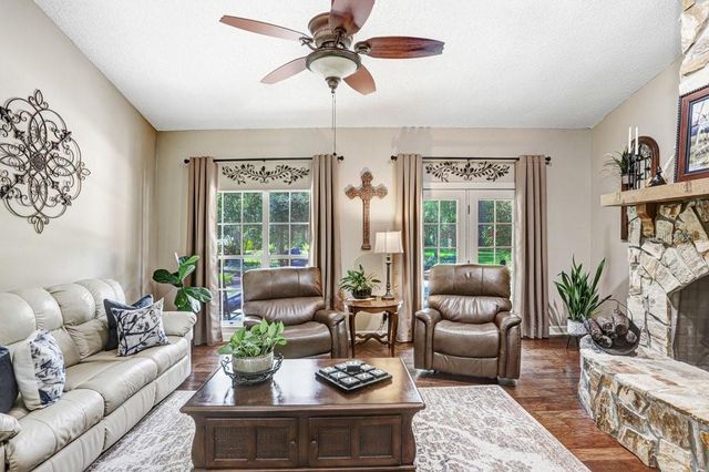 36805 WATERFALL DRIVE, Dade City, FL 33525