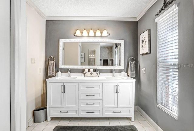 36805 WATERFALL DRIVE, Dade City, FL 33525