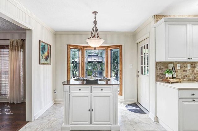 36805 WATERFALL DRIVE, Dade City, FL 33525