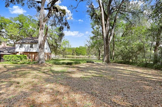 36805 WATERFALL DRIVE, Dade City, FL 33525