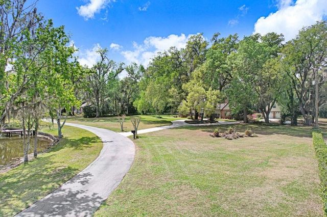 36805 WATERFALL DRIVE, Dade City, FL 33525