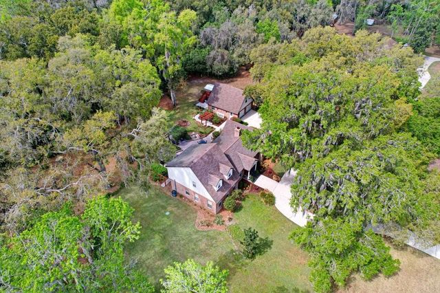 36805 WATERFALL DRIVE, Dade City, FL 33525