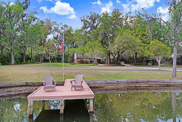 36805 WATERFALL DRIVE, Dade City, FL 33525
