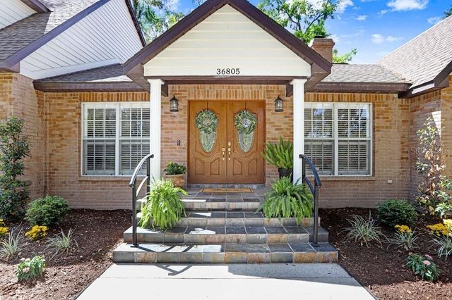 36805 WATERFALL DRIVE, Dade City, FL 33525