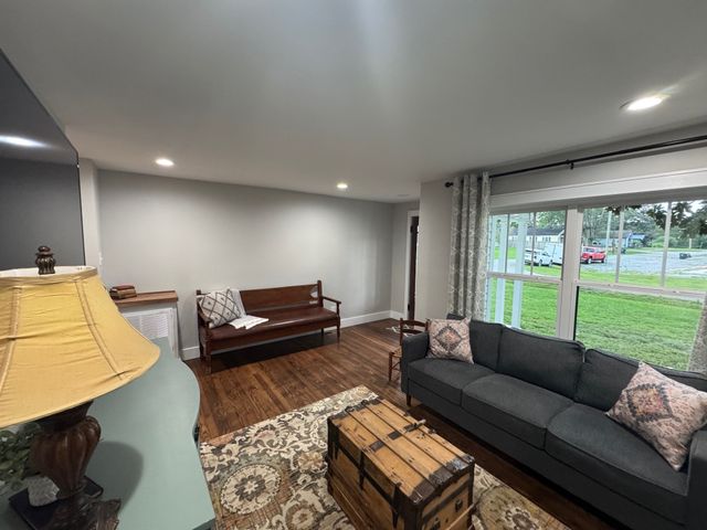 109 Wilson St, Smithville, TN 37166