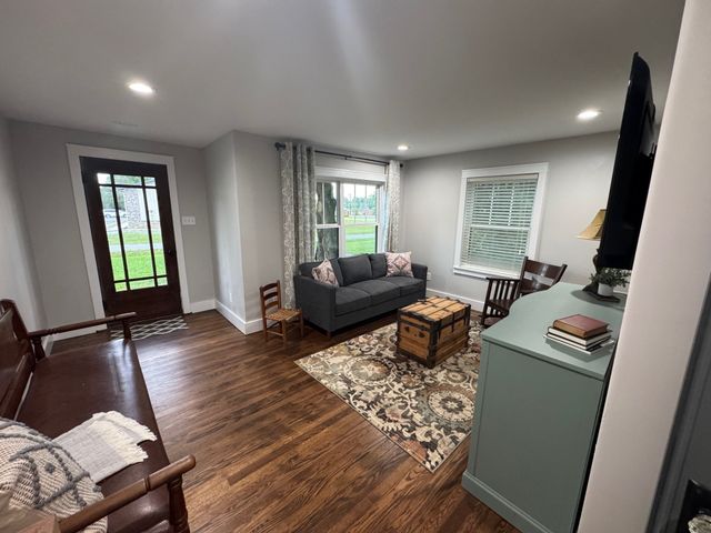 109 Wilson St, Smithville, TN 37166