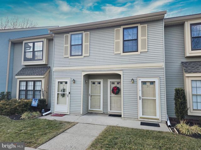 20 WYNDHAM PL, Trenton, NJ 08691