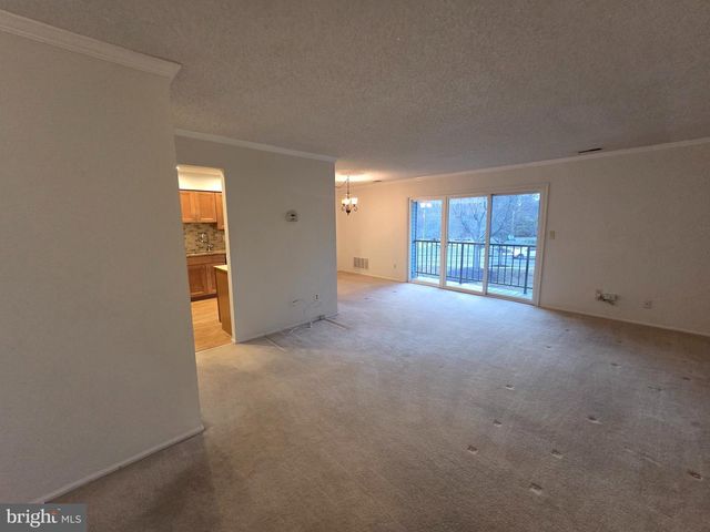 20 WYNDHAM PL, Trenton, NJ 08691