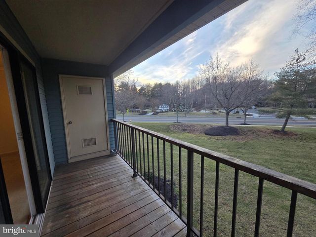 20 WYNDHAM PL, Trenton, NJ 08691