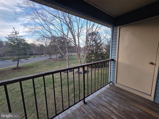 20 WYNDHAM PL, Trenton, NJ 08691