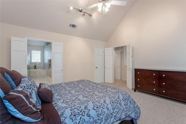 5735 Richmond Avenue B, Dallas, TX 75206