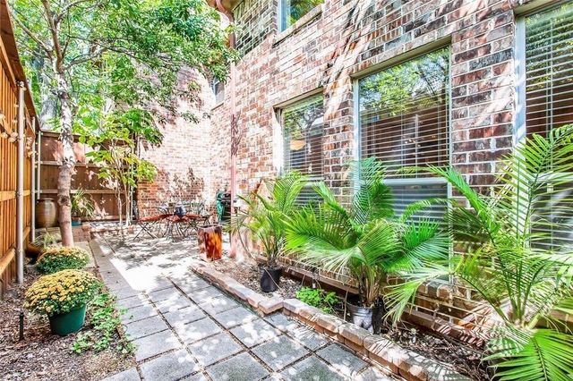 5735 Richmond Avenue B, Dallas, TX 75206