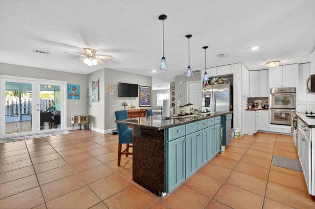 1773 NE 24th, Jensen Beach, FL 34957