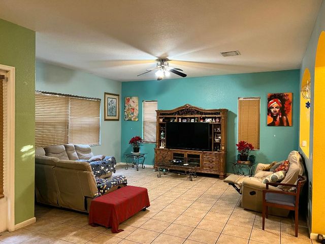 4350 Key Lime Boulevard, Boynton Beach, FL 33436