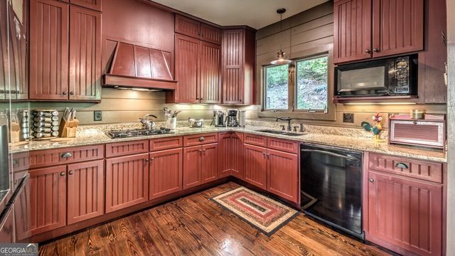 239 Ridge Top Drive, Ellijay, GA 30536