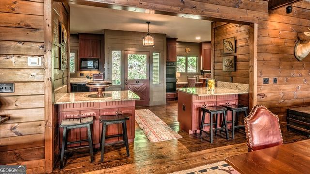 239 Ridge Top Drive, Ellijay, GA 30536
