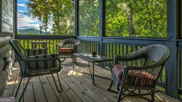 239 Ridge Top Drive, Ellijay, GA 30536