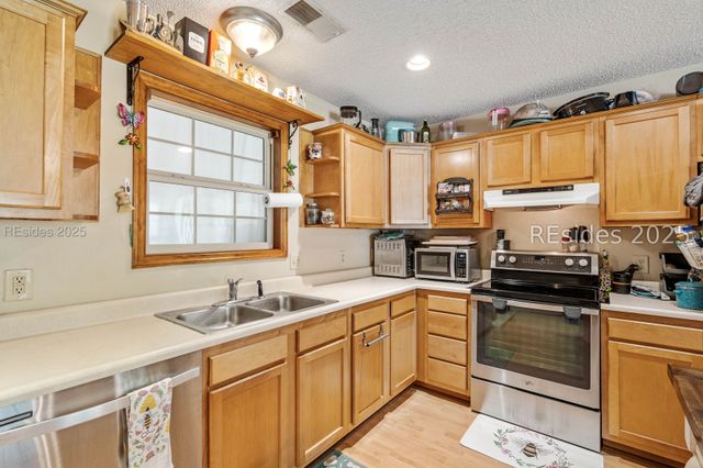 10692 Grays Hwy, Ridgeland, SC 29936