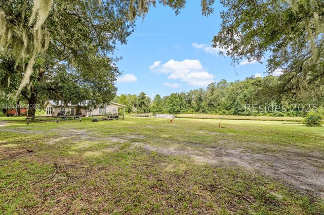 10692 Grays Hwy, Ridgeland, SC 29936