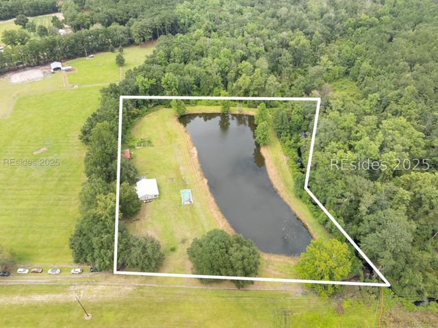 10692 Grays Hwy, Ridgeland, SC 29936