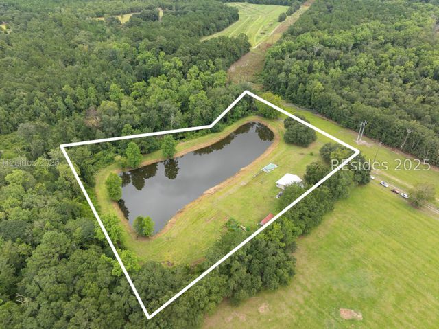 10692 Grays Hwy, Ridgeland, SC 29936