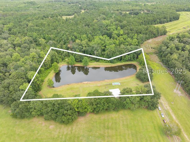 10692 Grays Hwy, Ridgeland, SC 29936