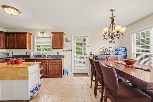 174 Ridge Brooke Lane, Douglasville, GA 30134