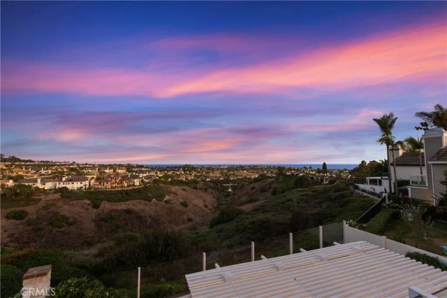 12 Byron Close, Laguna Niguel, CA 92677