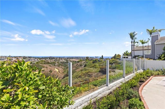 12 Byron Close, Laguna Niguel, CA 92677